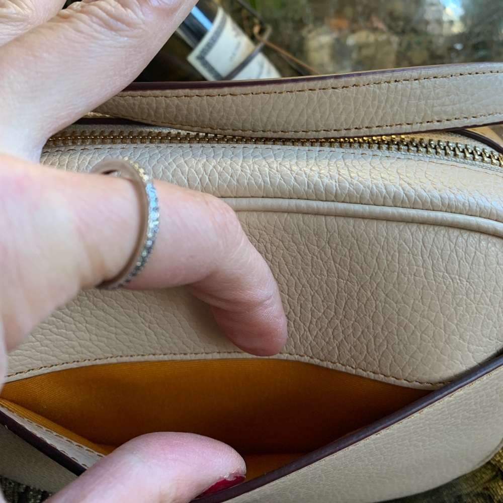 Authentic COACH Pebbled leather top zip Peanut Crossbody - Picture 9 of 15